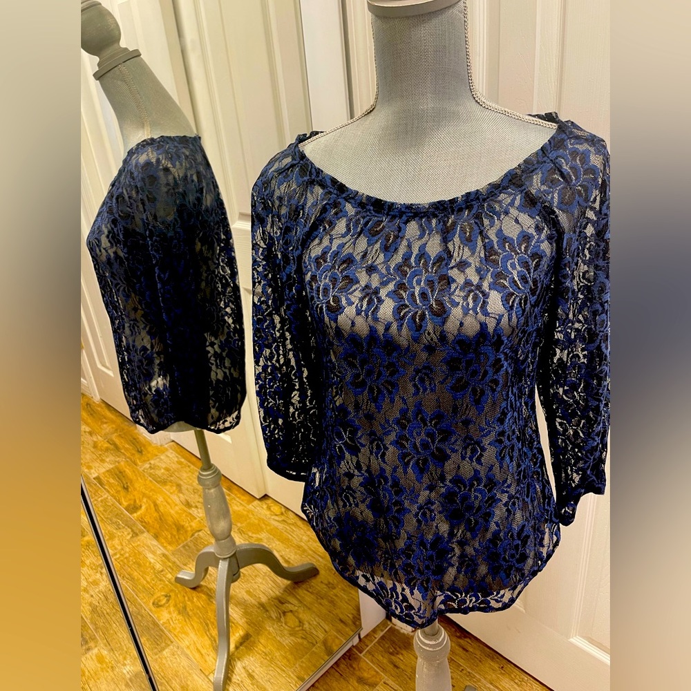 NWT Loft Navy Lace Top Sz SP